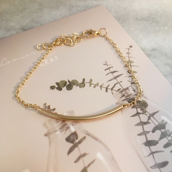 'My Guide' Compass Gold and Black 5 Piece Bracelet - Picture 6 of 7